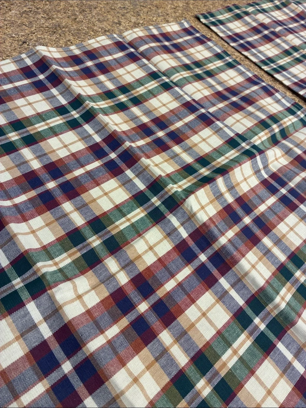 Longaberger Woven Traditions Plaid Cotton Fabric Napkins SMELLS MUSTY